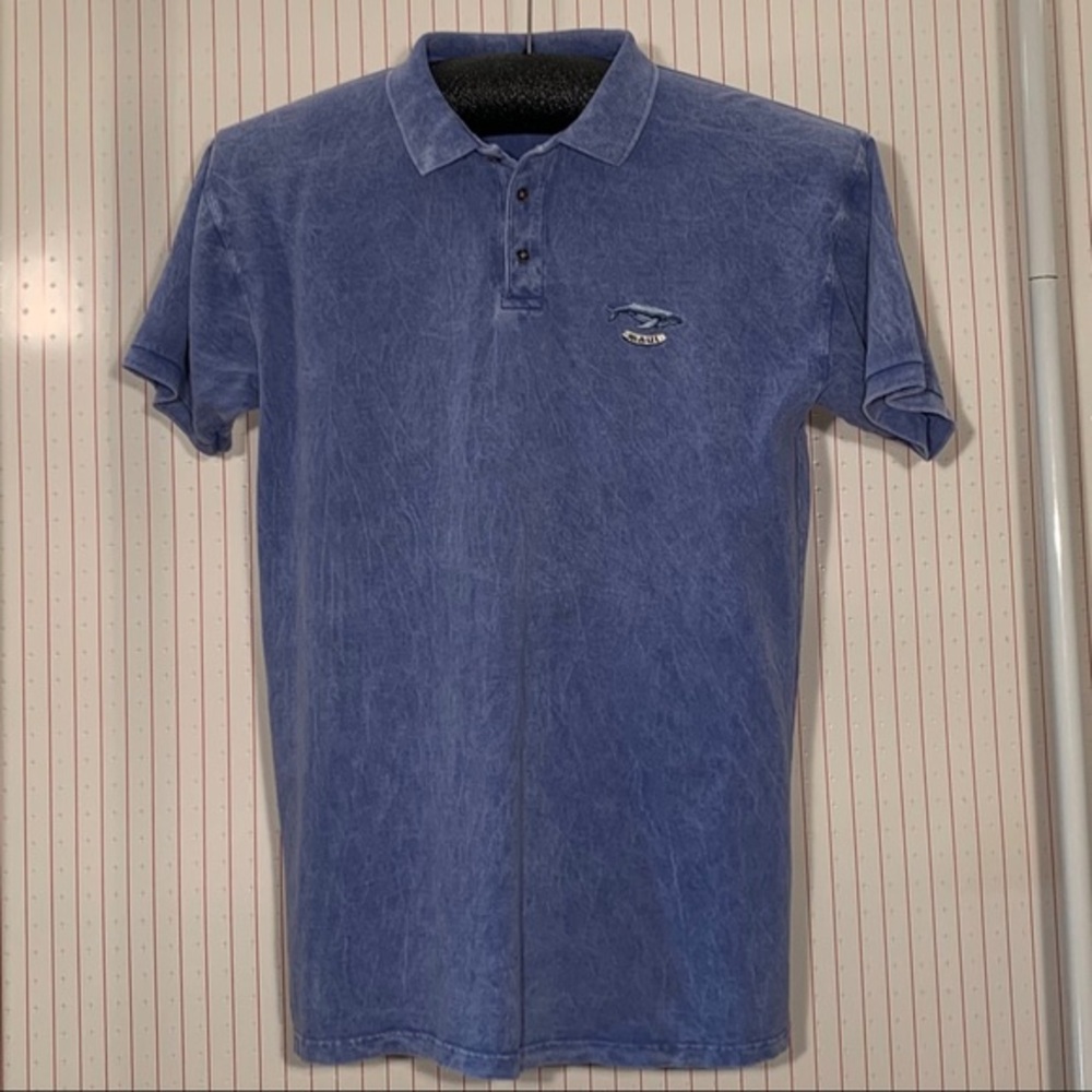Lifestyles “Maui Humpback whale” blue polo.